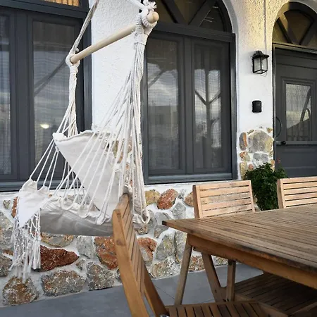 The House On The Rock Apartment Antimachia Exterior photo