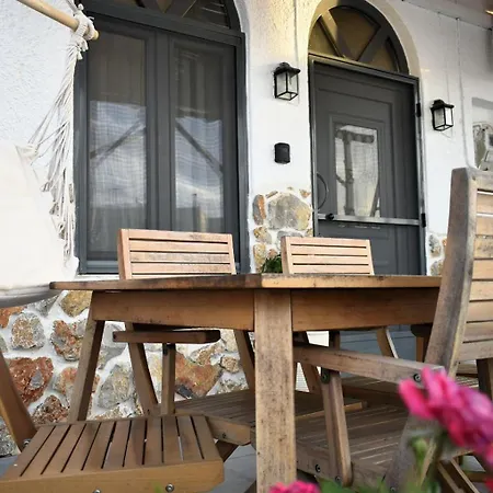 The House On The Rock Apartment Antimachia Exterior photo